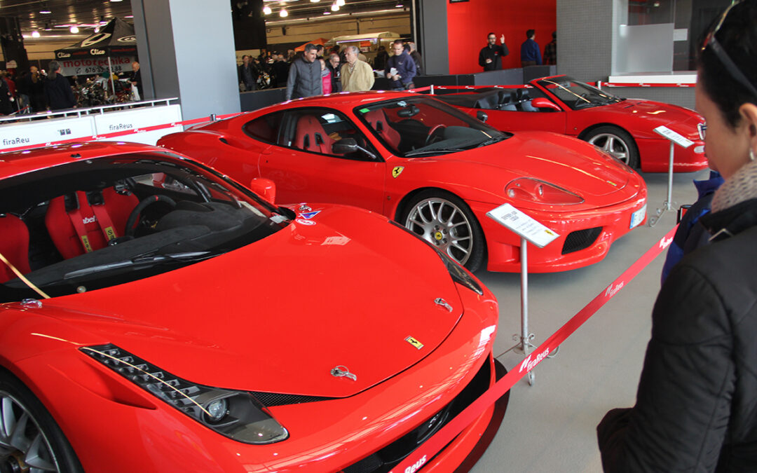 La 15a edició de l’Epocauto a firaReus tanca portes amb l’exposició de la marca Ferrari com atractiu principal