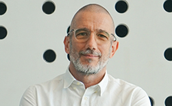 RAM&Oacute;N GARC&Iacute;A-VALLAURE